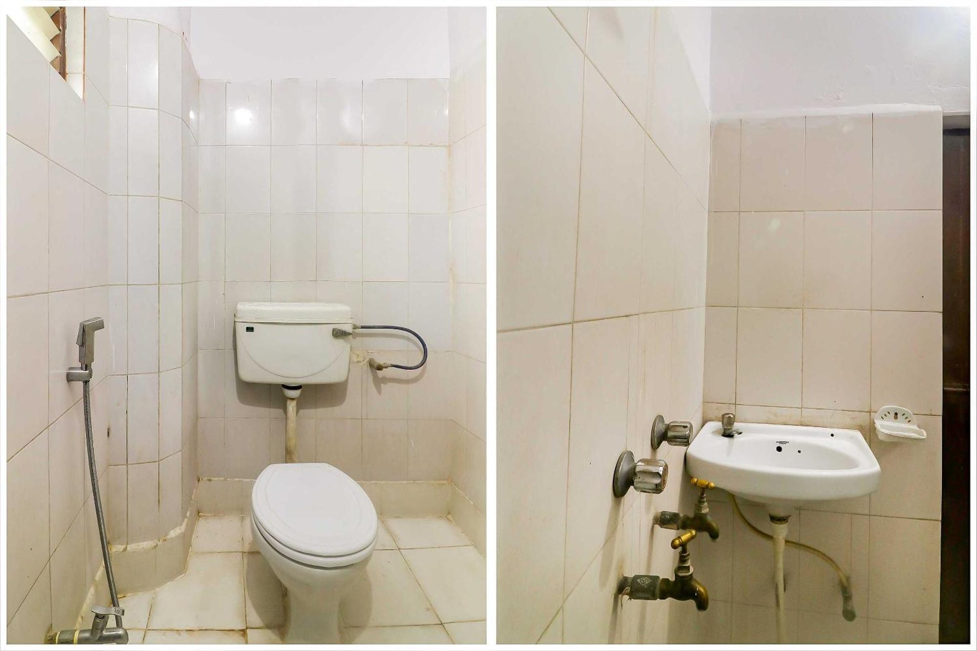 Spot On Mishra Guest House Варанасі Екстер'єр фото